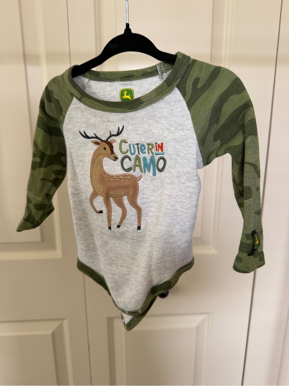 John Deere Kids 'Cuter in Camo' Green & Gray One-Piece 6-9 Months!